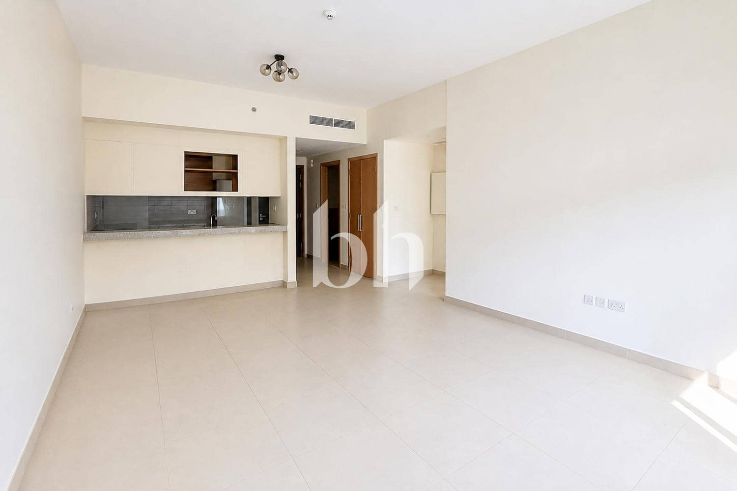 1 Bedroom Apartment in Acacia B - photo 2