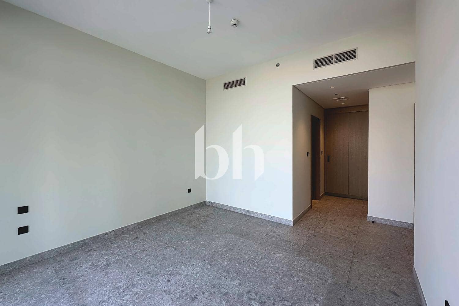 2 Bedroom Apartment in Golf Suites - photo 1