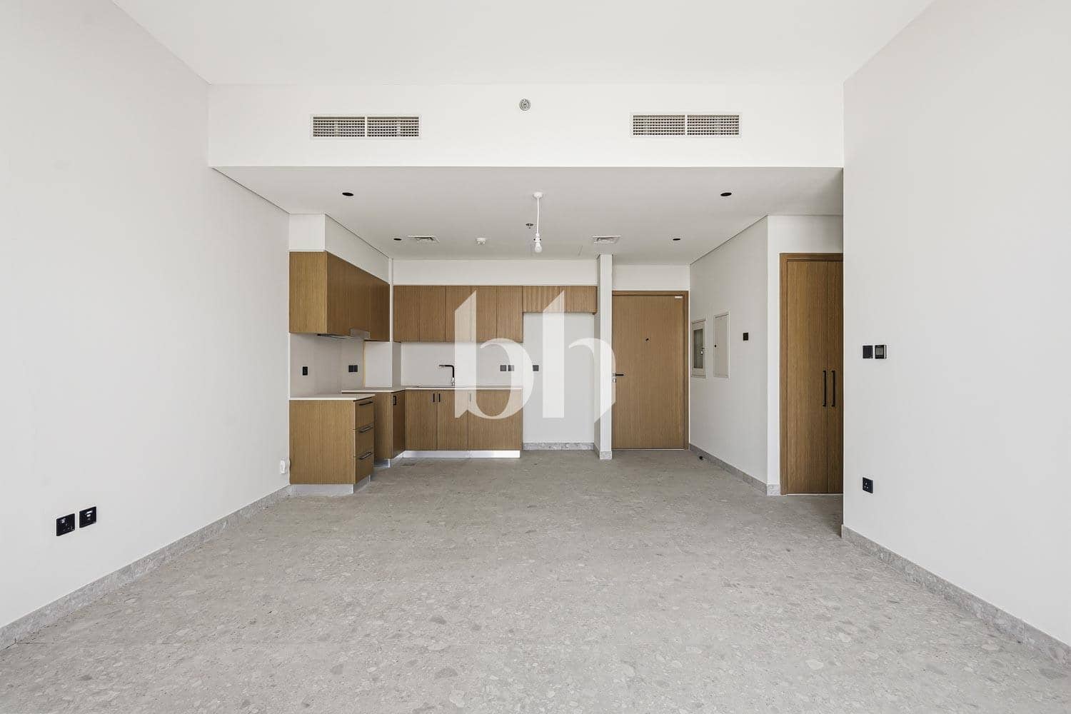 2 Bedroom Apartment in Golf Suites - photo 2