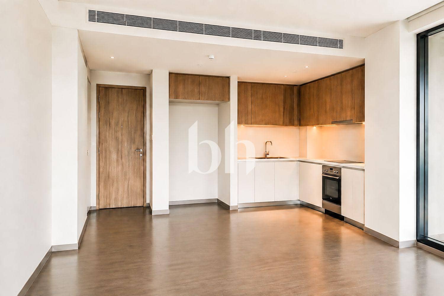 2 Bedroom Apartment in Park Ridge Tower C