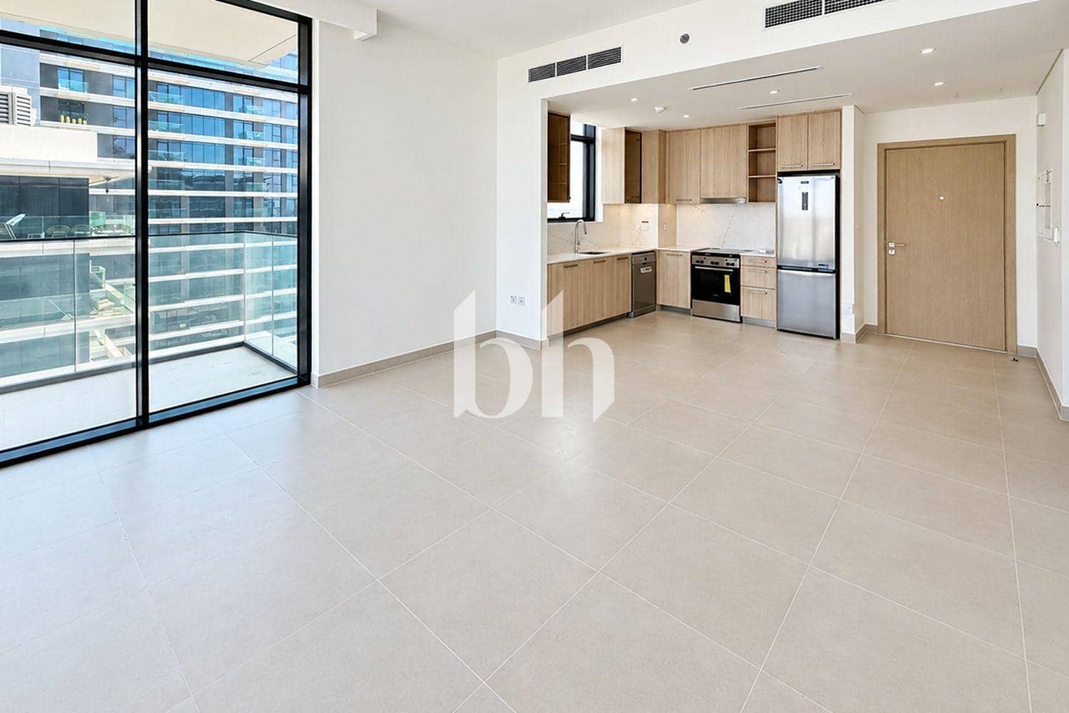 2 Bedroom Apartment in Golf Grand - photo 1