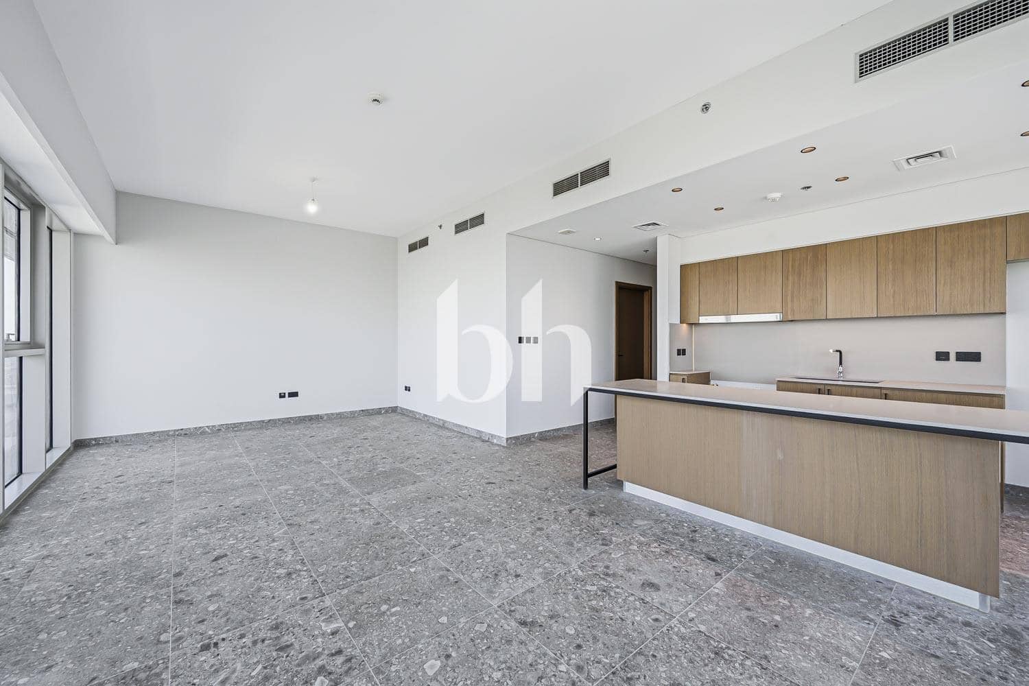 3 Bedroom Apartment in Golf Suites - photo 2