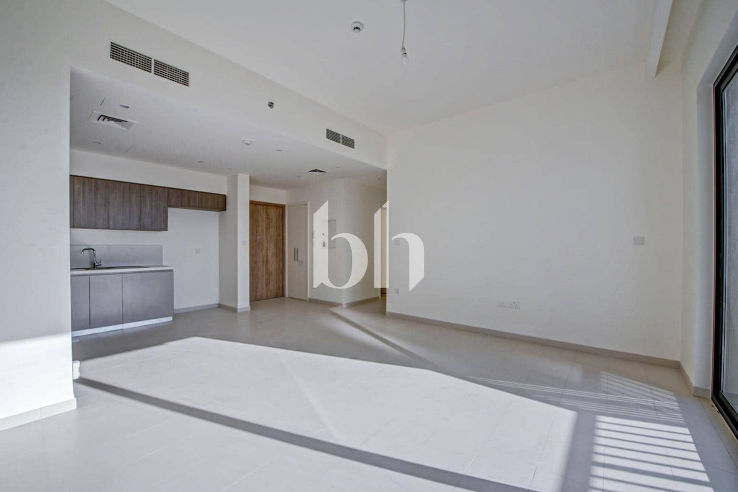 2 Bedroom Apartment in Park Ridge Tower C - photo 1