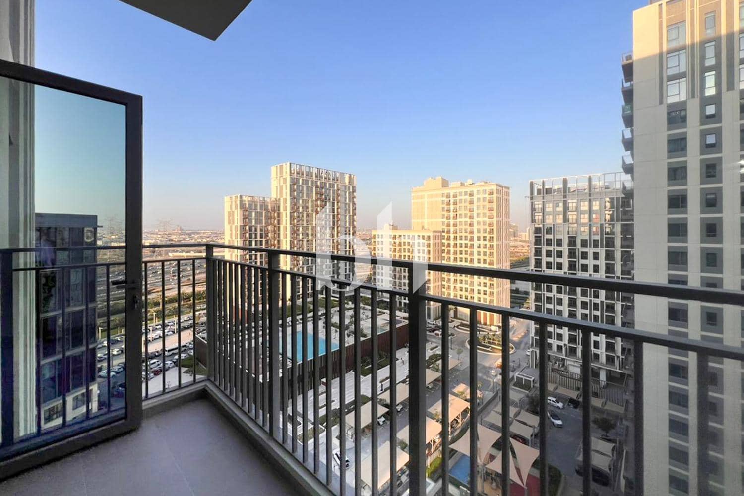 3 Bedroom Apartment in Park Heights 2 Tower 1 - photo 1