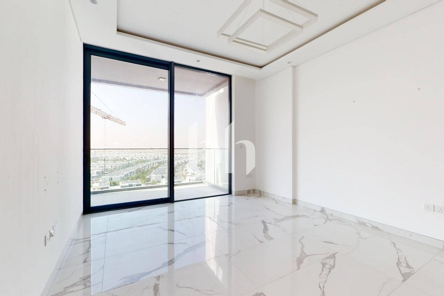 1 Bedroom Apartment in Pinnacle - photo 1