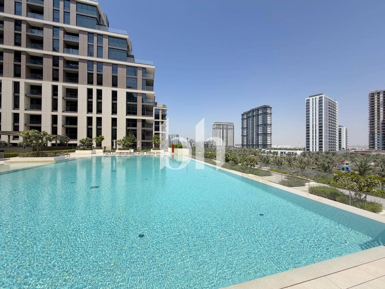 2 Bedroom Apartment in Parkside Views