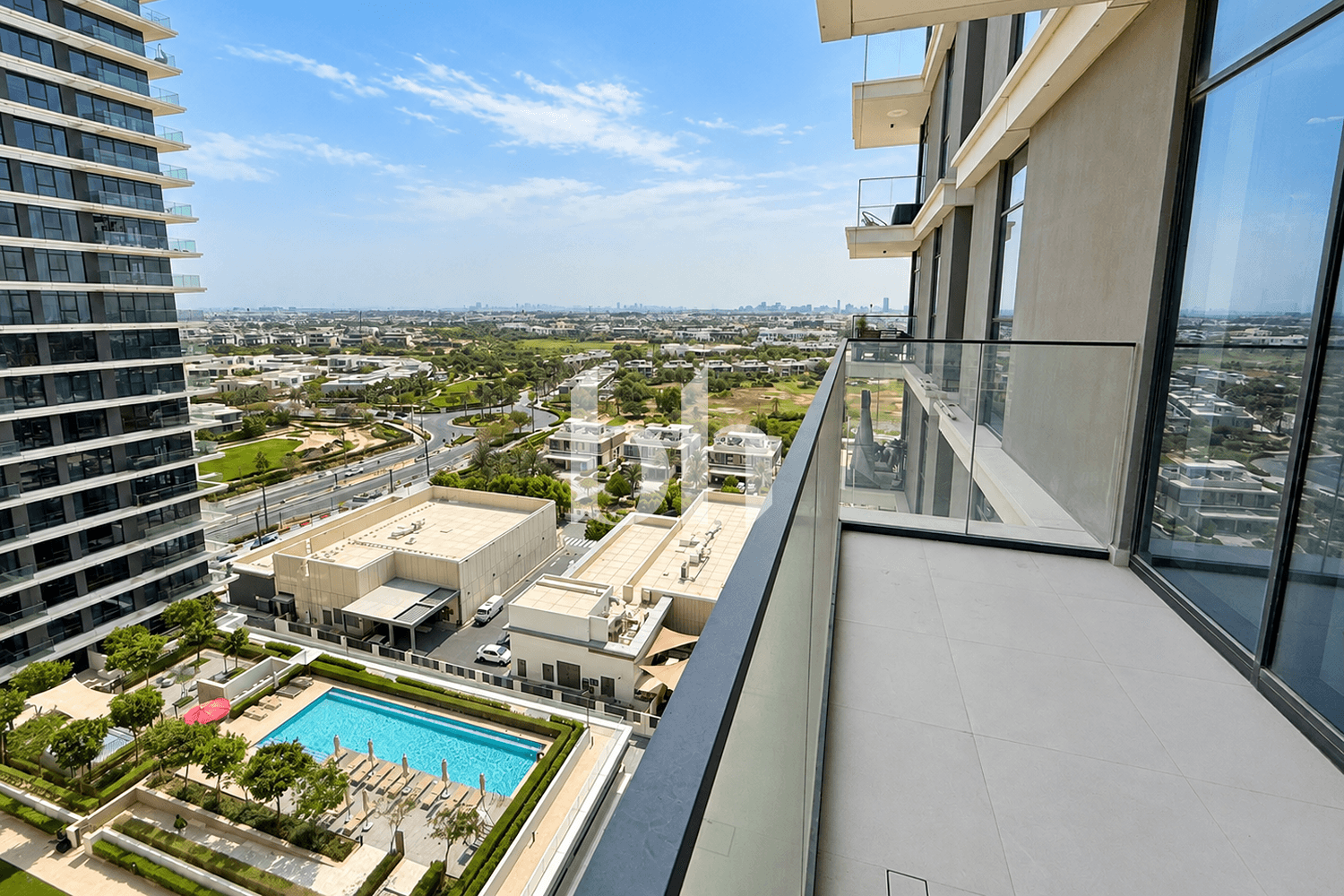 2 Bedroom Apartment in Golf Grand