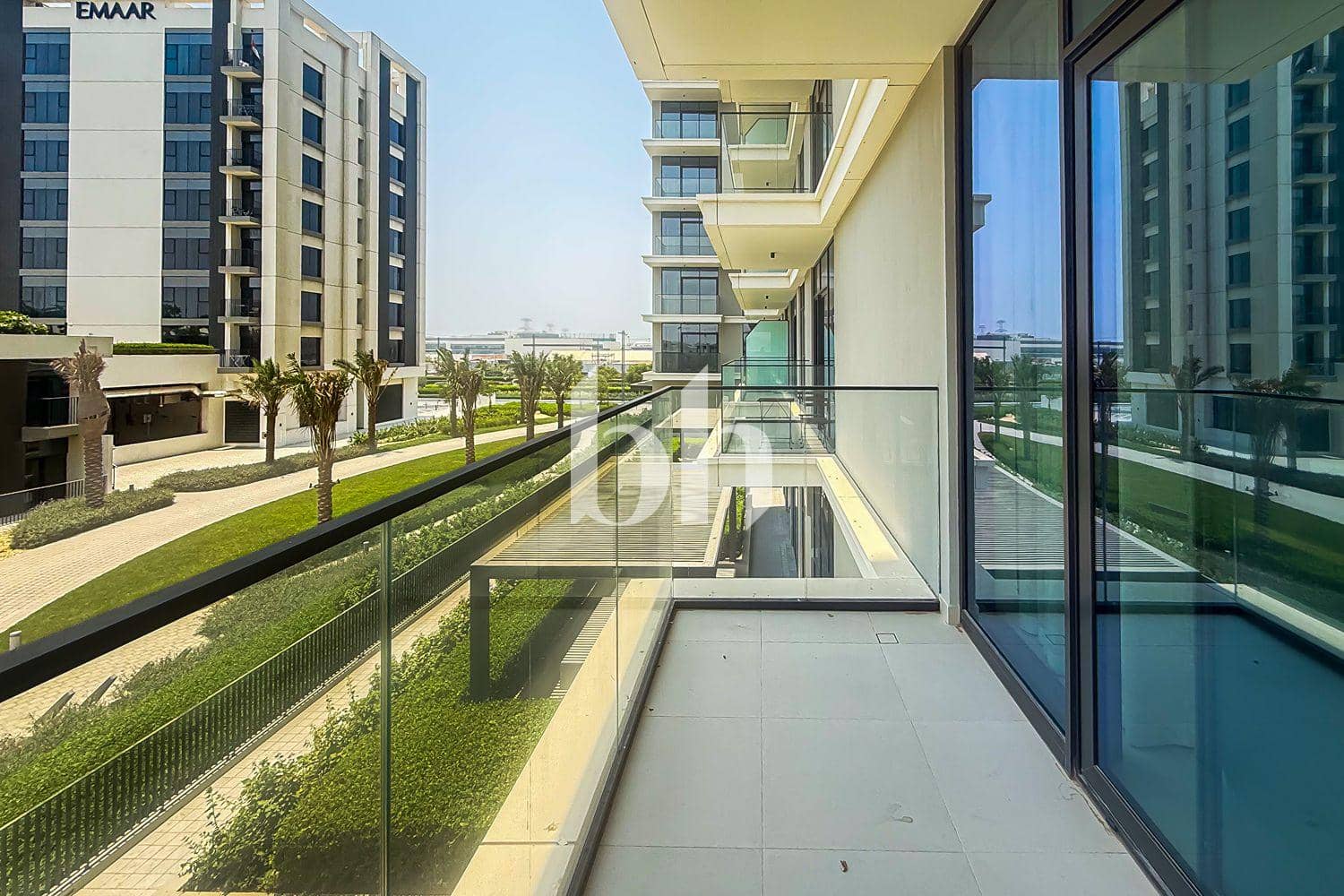 1 Bedroom Apartment in Golf Grand - photo 1