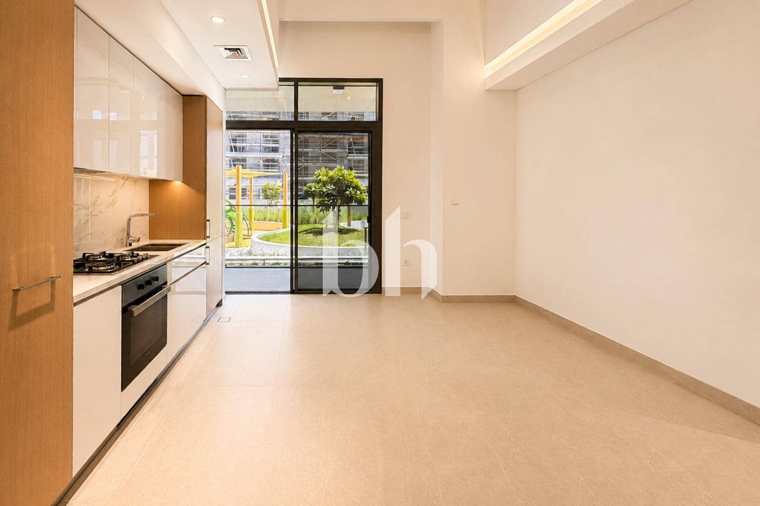 Studio Apartment in Ellington House III - photo 1
