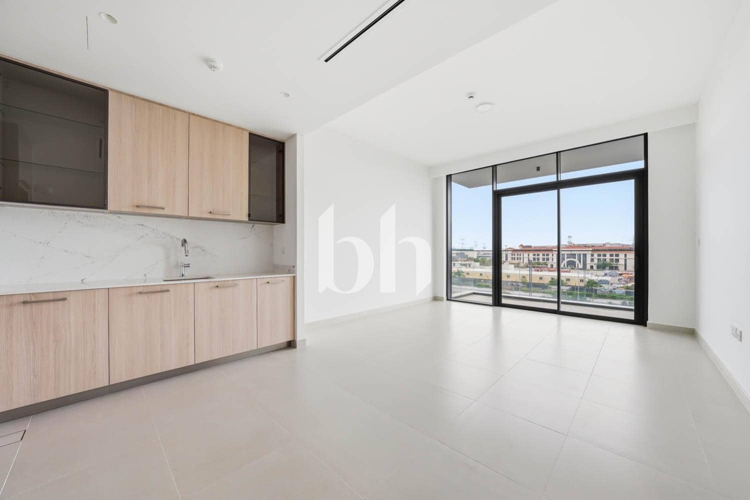 2 Bedroom Apartment in Golf Grand - photo 1