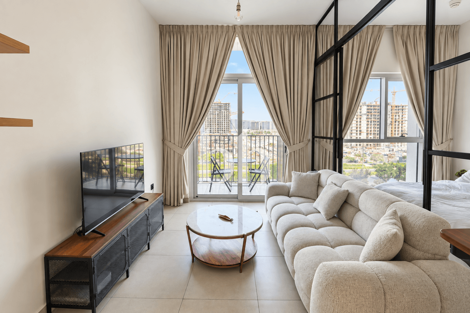 1 Bedroom Apartment in Socio Tower 2