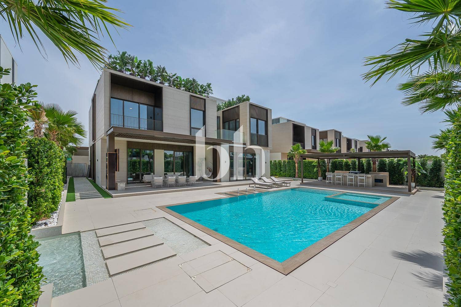 5 Bedroom Villa in Palm Hills