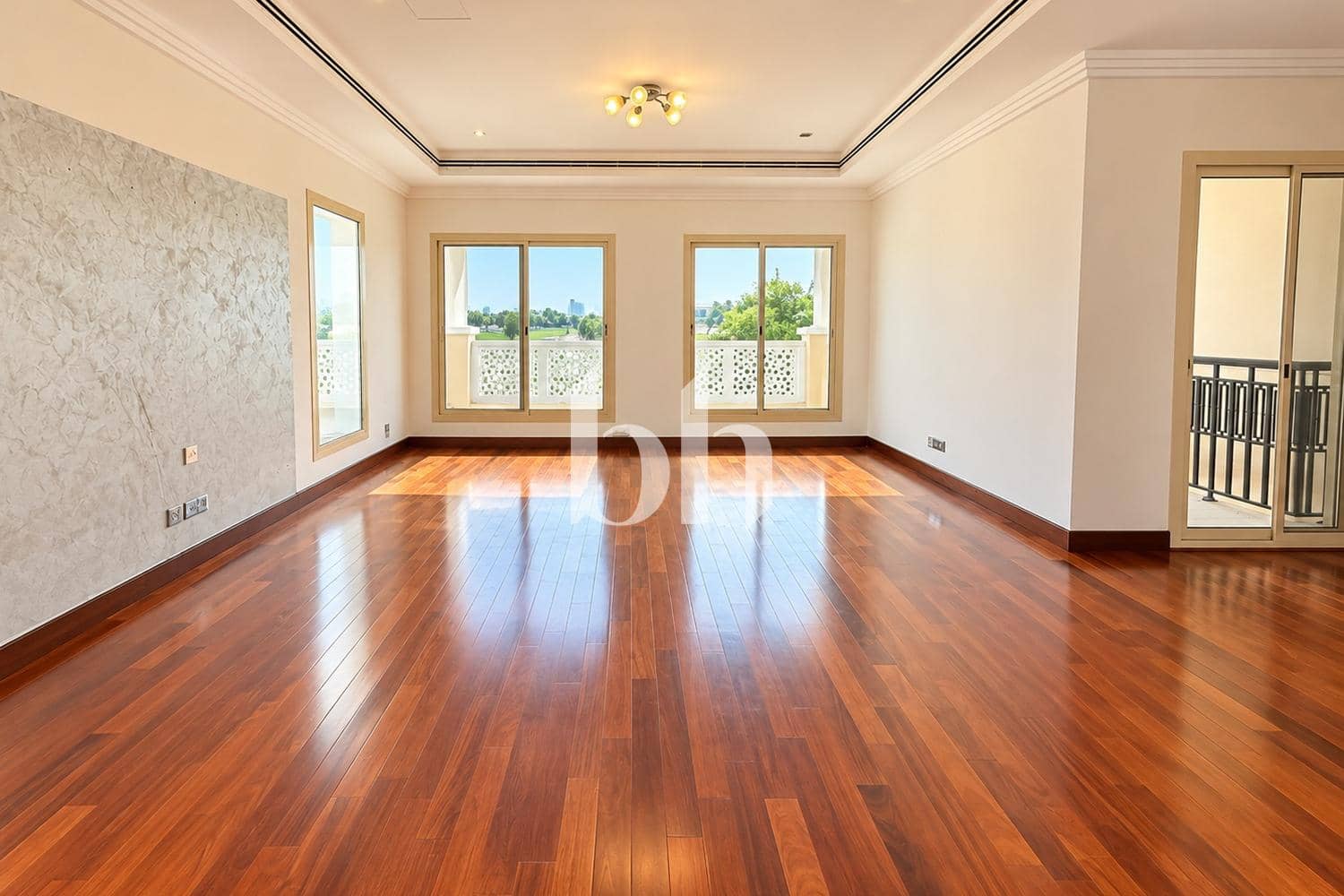 4 Bedroom Villa in Montgomerie Maisonettes - photo 1