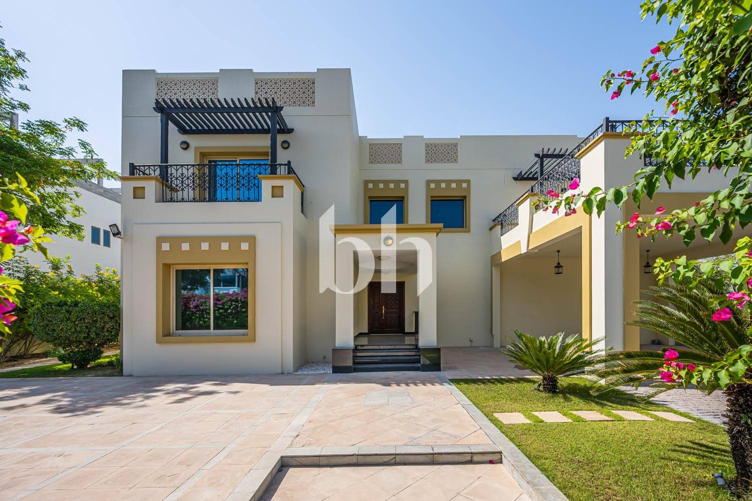 5 Bedroom Villa in Sector H - photo 2