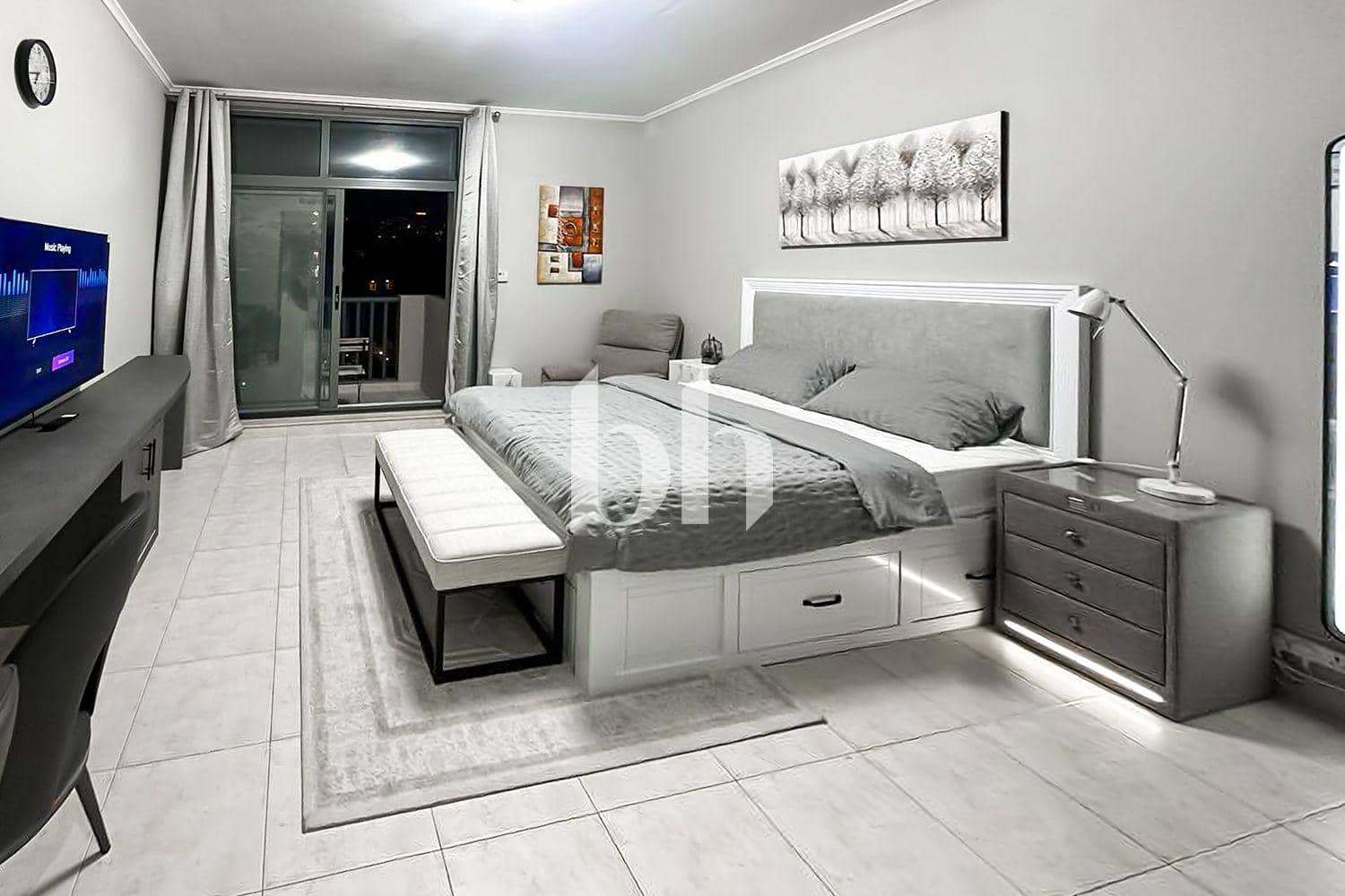 Studio Apartment in The Links Canal Apartments
