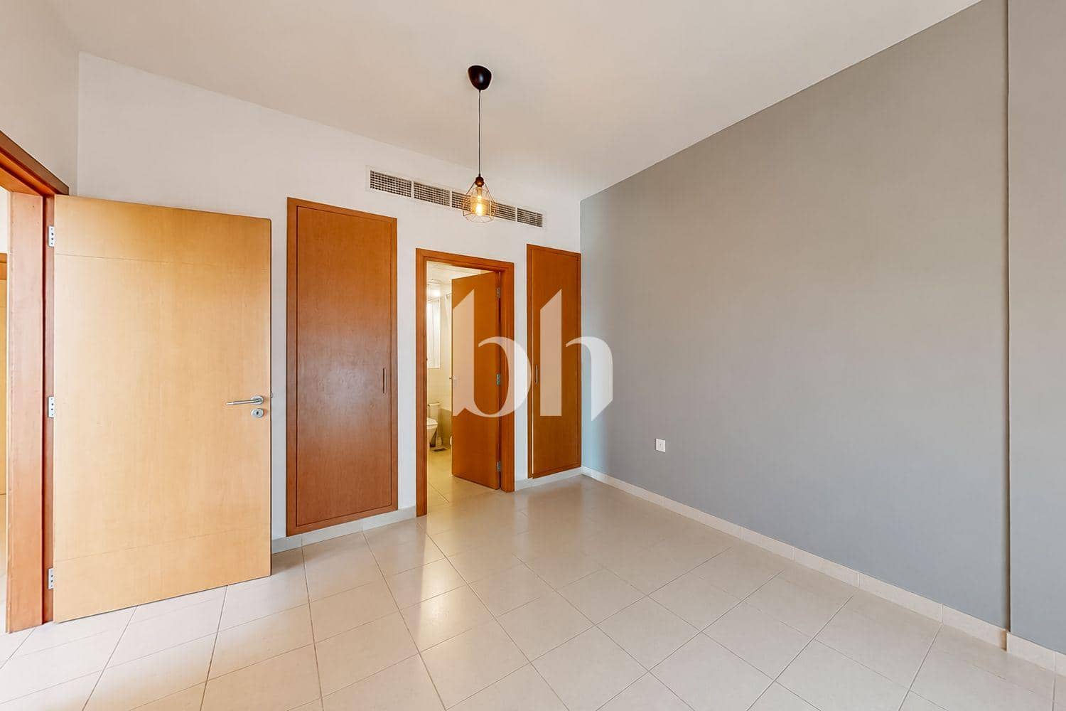 1 Bedroom Apartment in Al Ghozlan 2 - photo 2