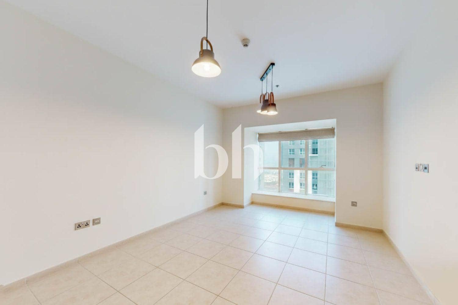 1 Bedroom Apartment in Elite Residence - photo 1