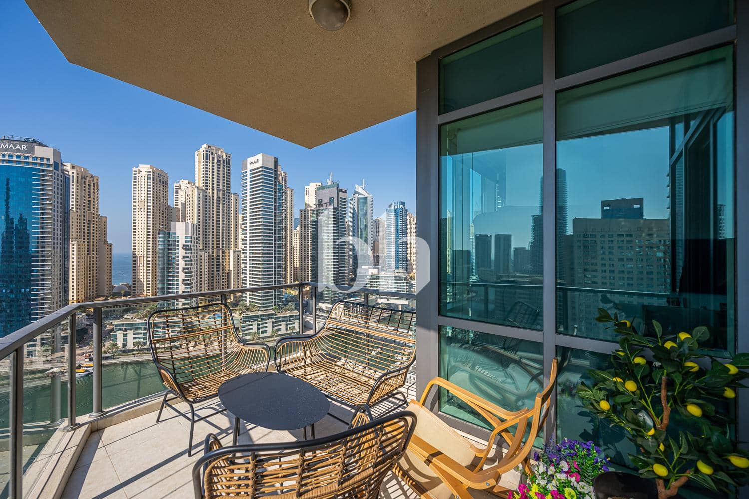 2 Bedroom Apartment in Al Majara 2 - photo 1