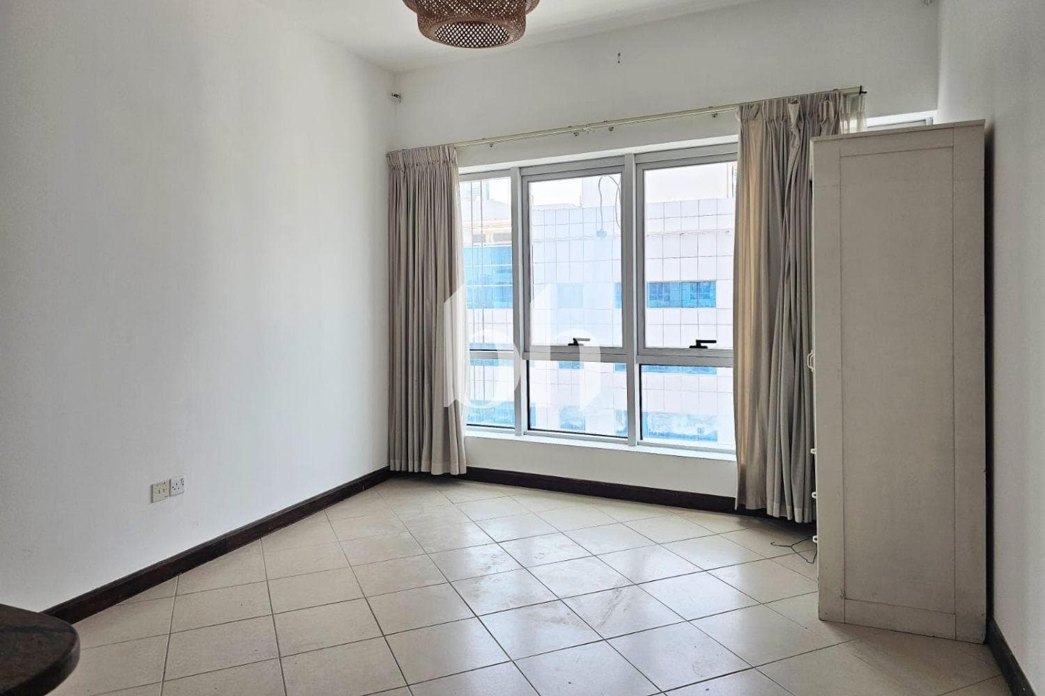 Studio Apartment in Marina Diamond 1