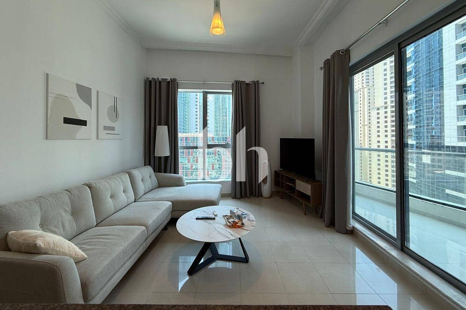 1 Bedroom Apartment in Central Tower - photo 1