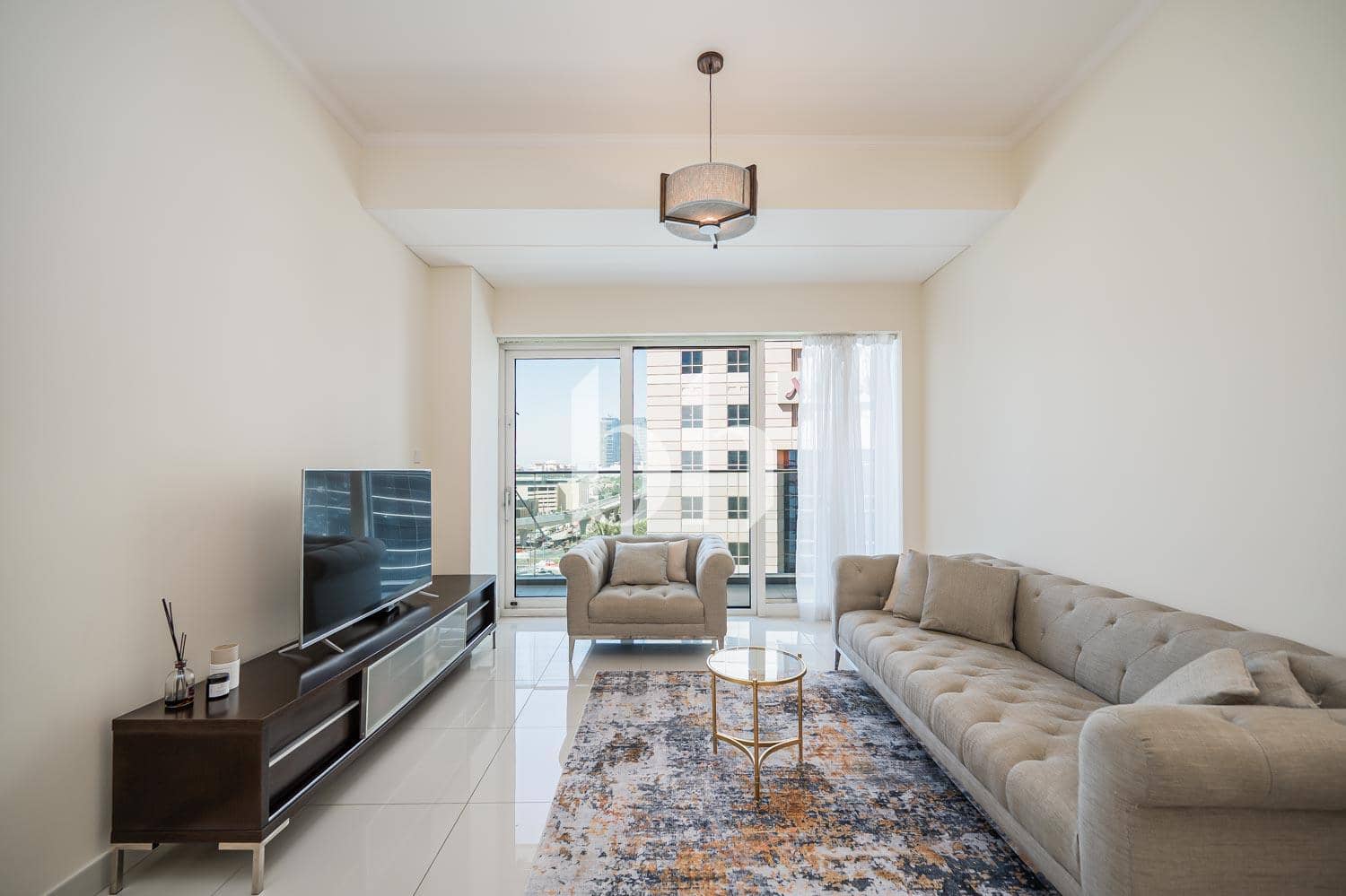 1 Bedroom Apartment in Damac Heights - photo 2