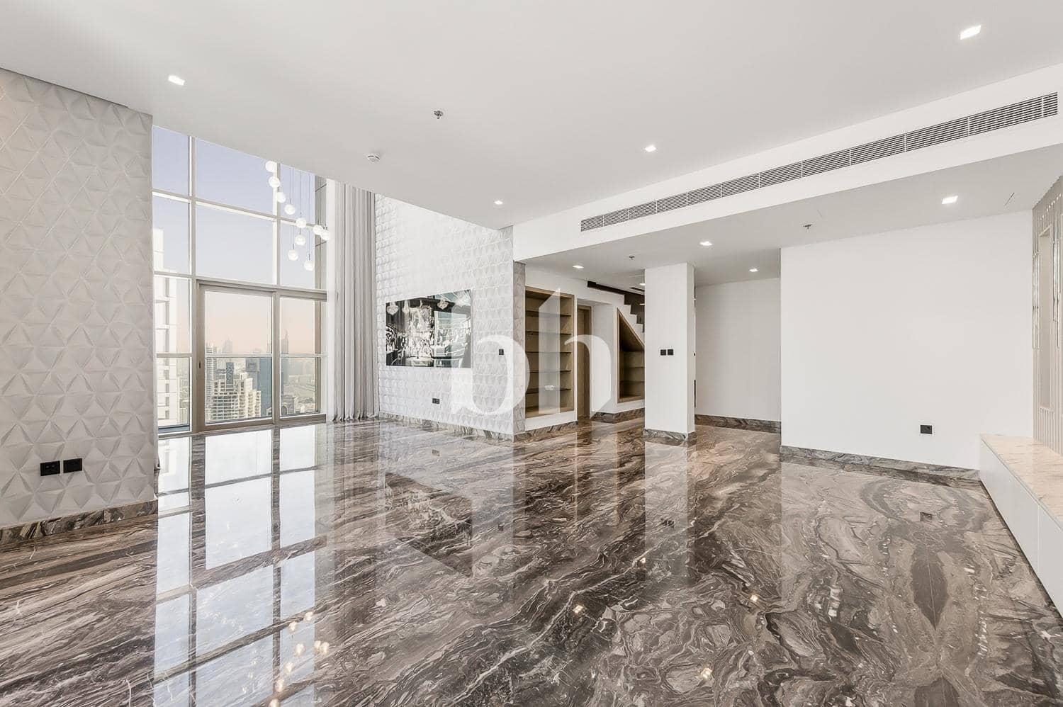 3 Bedroom Penthouse in No.9