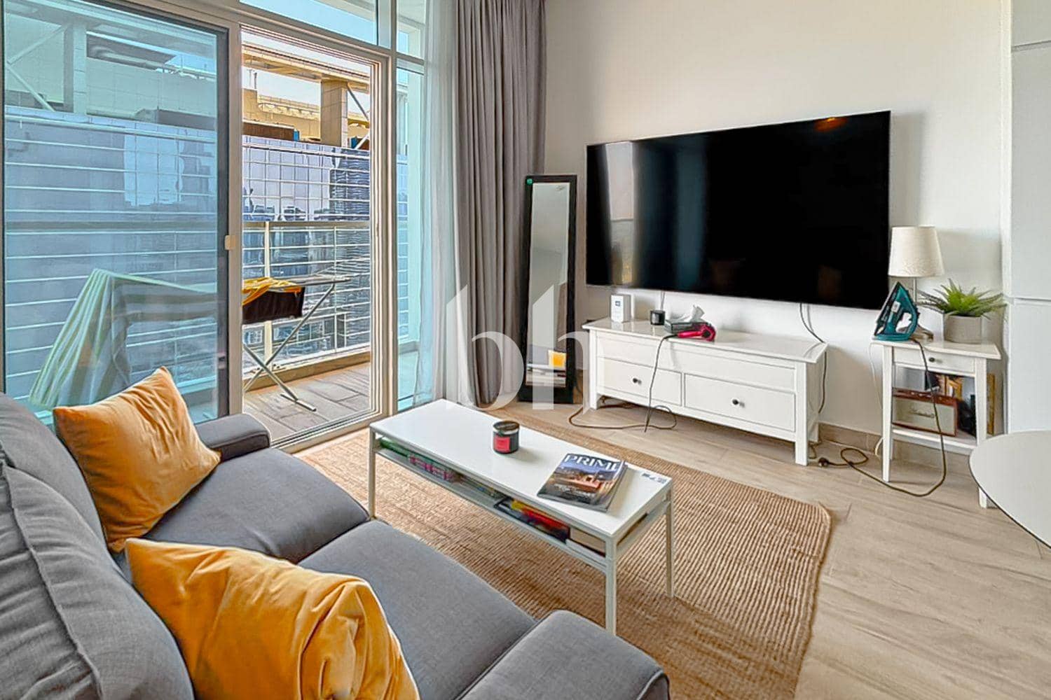 Studio Apartment in Studio One - photo 1