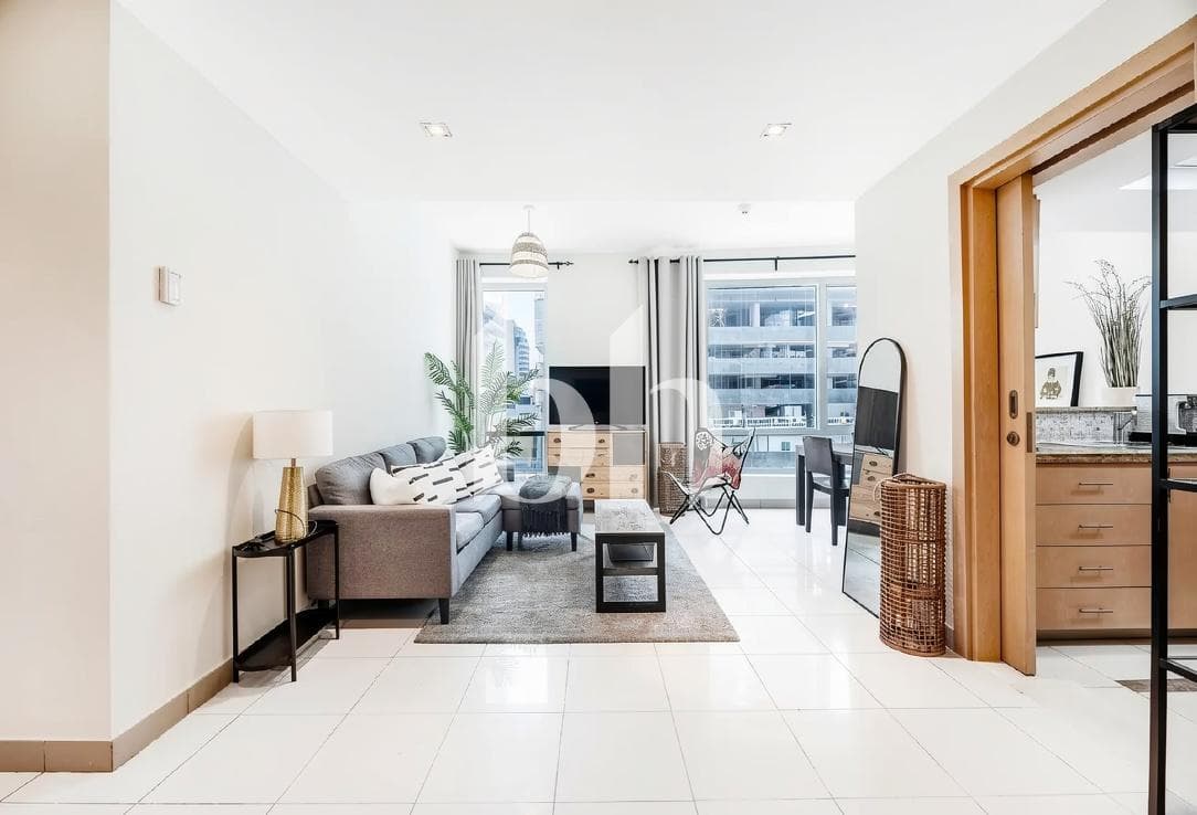 1 Bedroom Apartment in Blakely Tower - photo 2