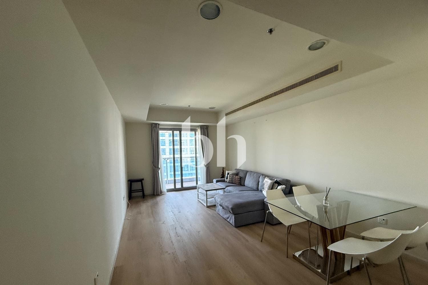1 Bedroom Apartment in Princess Tower - photo 1