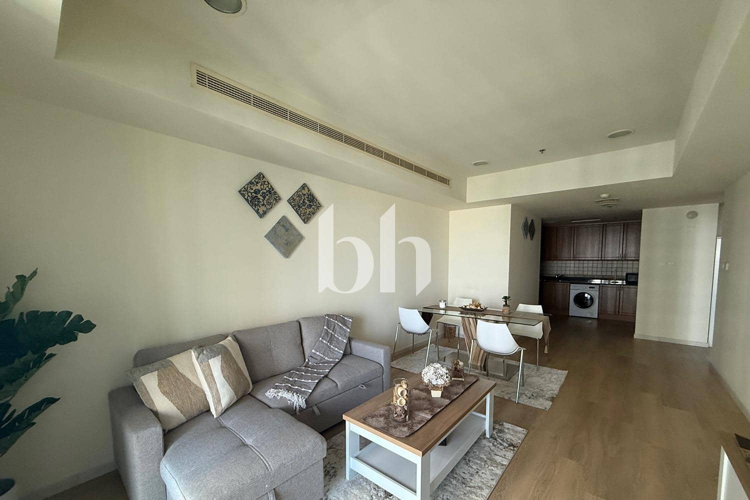 1 Bedroom Apartment in Princess Tower - photo 1