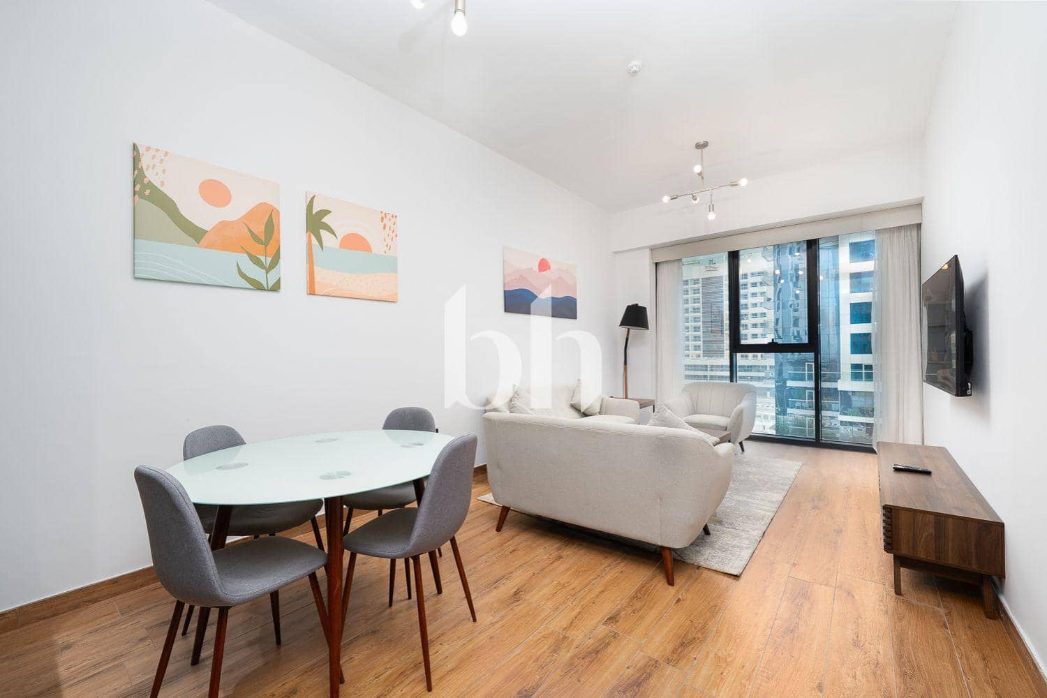 1 Bedroom Apartment in Dubai Marina Moon