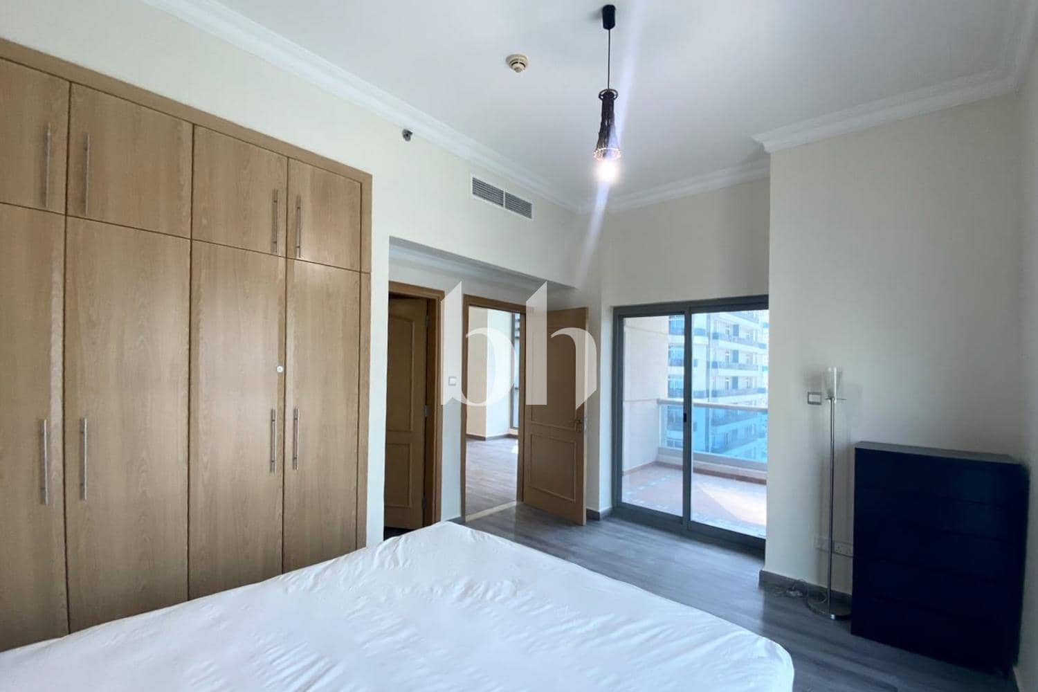 1 Bedroom Apartment in Zumurud Tower - photo 1