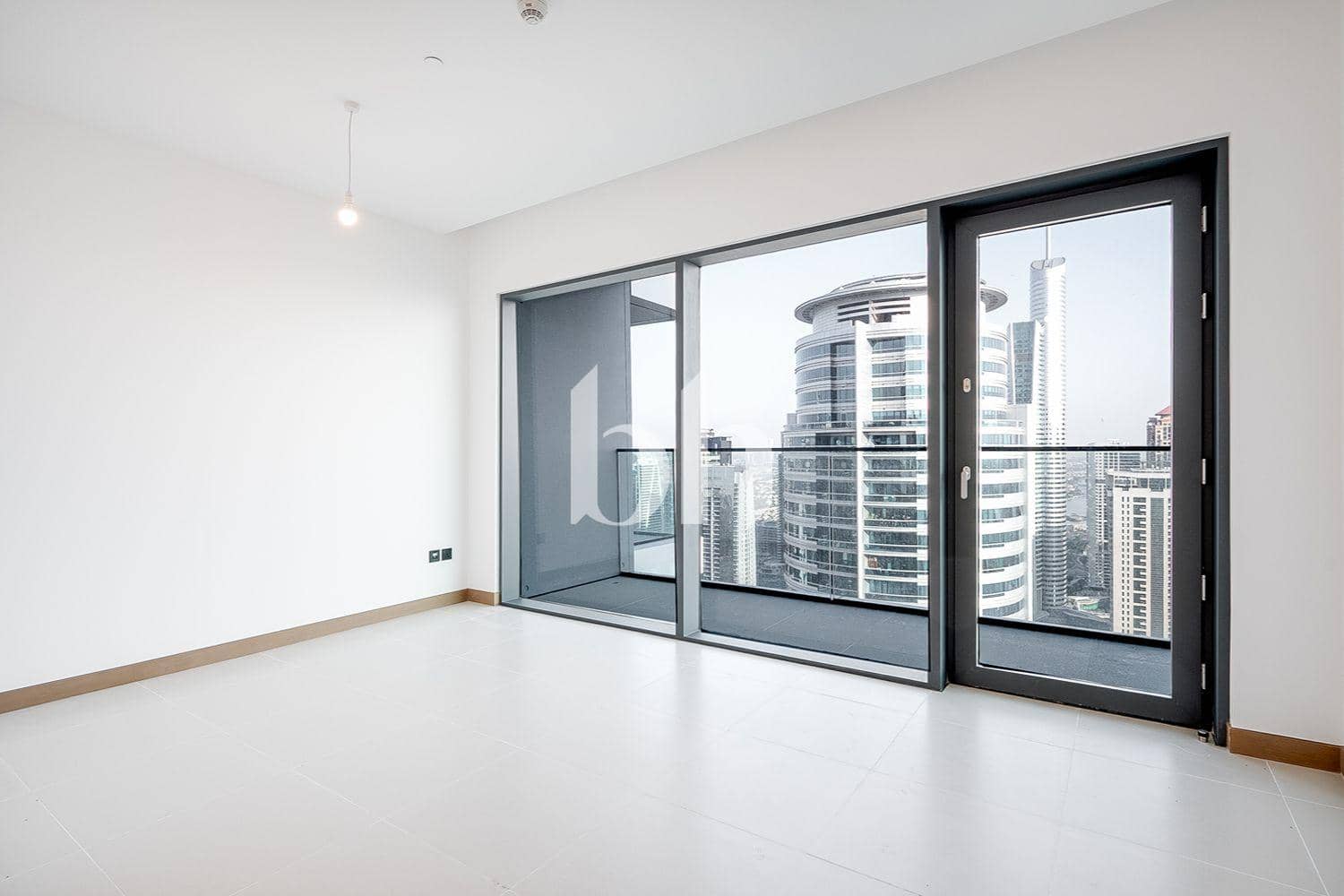 2 Bedroom Apartment in Vida Residences Dubai Marina - photo 1