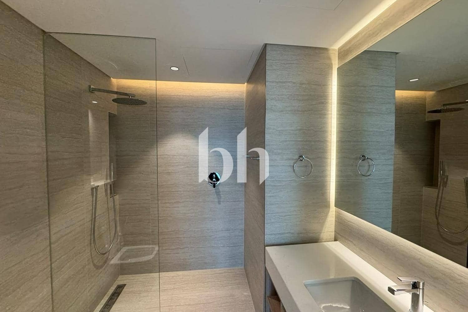 1 Bedroom Apartment in Marina Living - photo 1