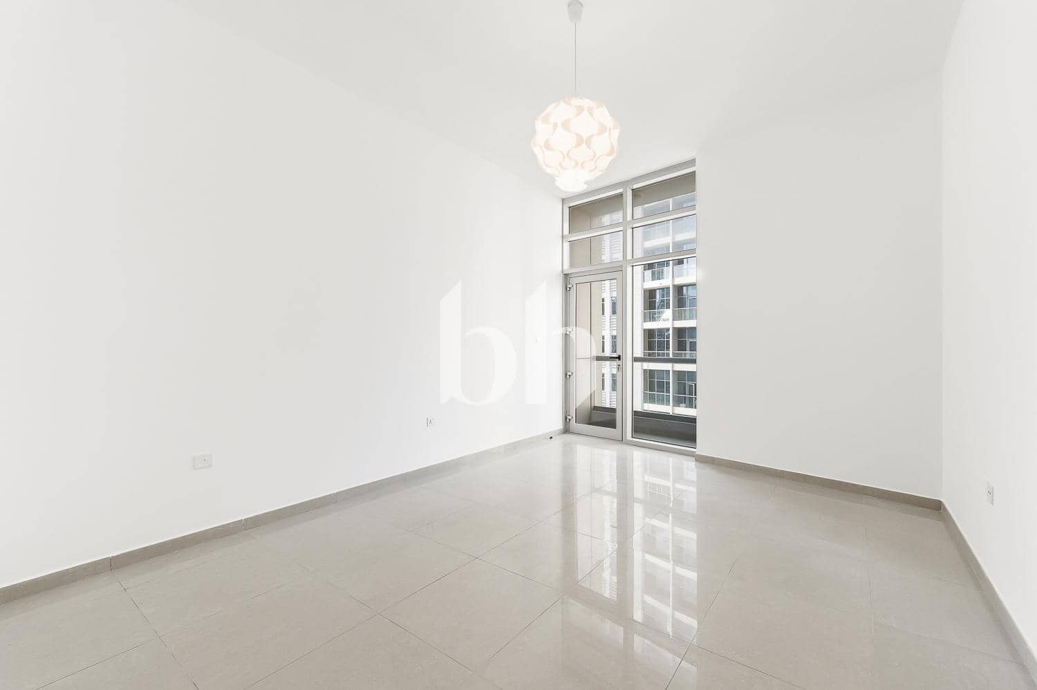 2 Bedroom Apartment in Marina Wharf 1 - photo 2