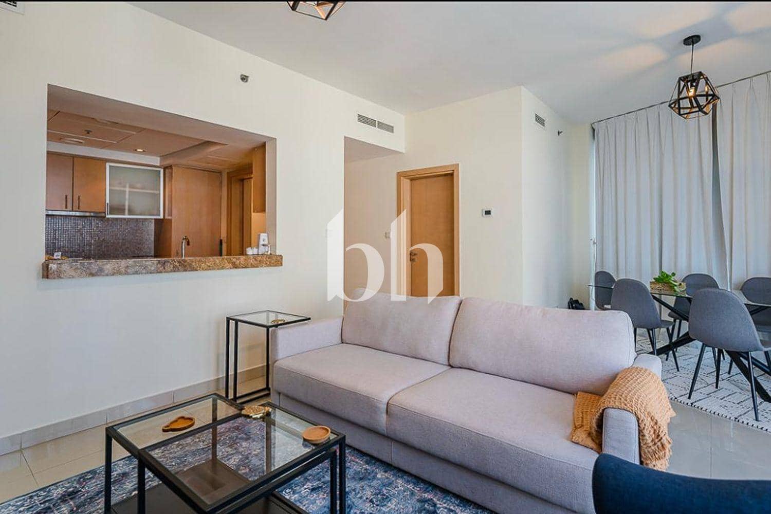 1 Bedroom Apartment in Blakely Tower - photo 1