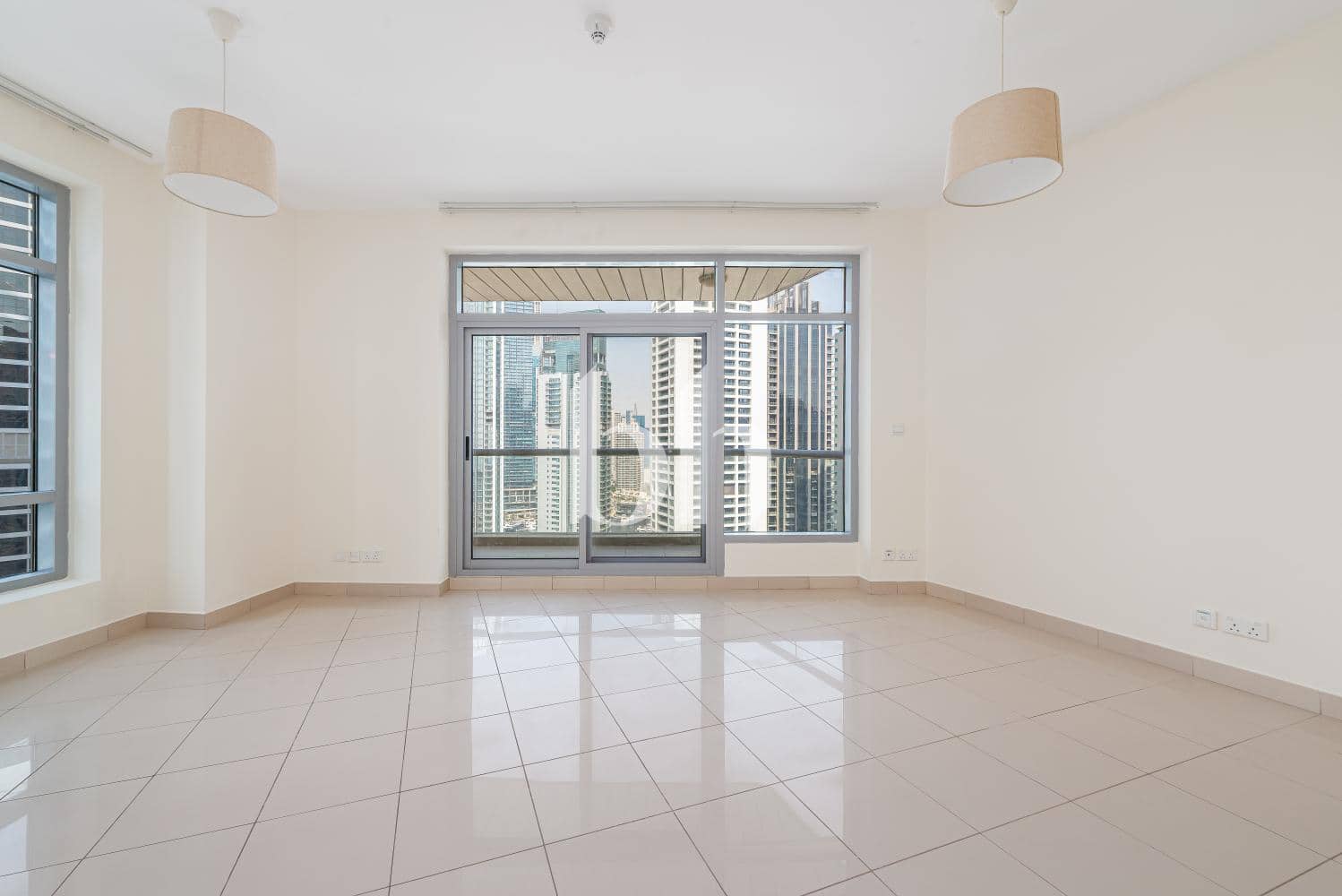 2 Bedroom Apartment in Blakely Tower - photo 2