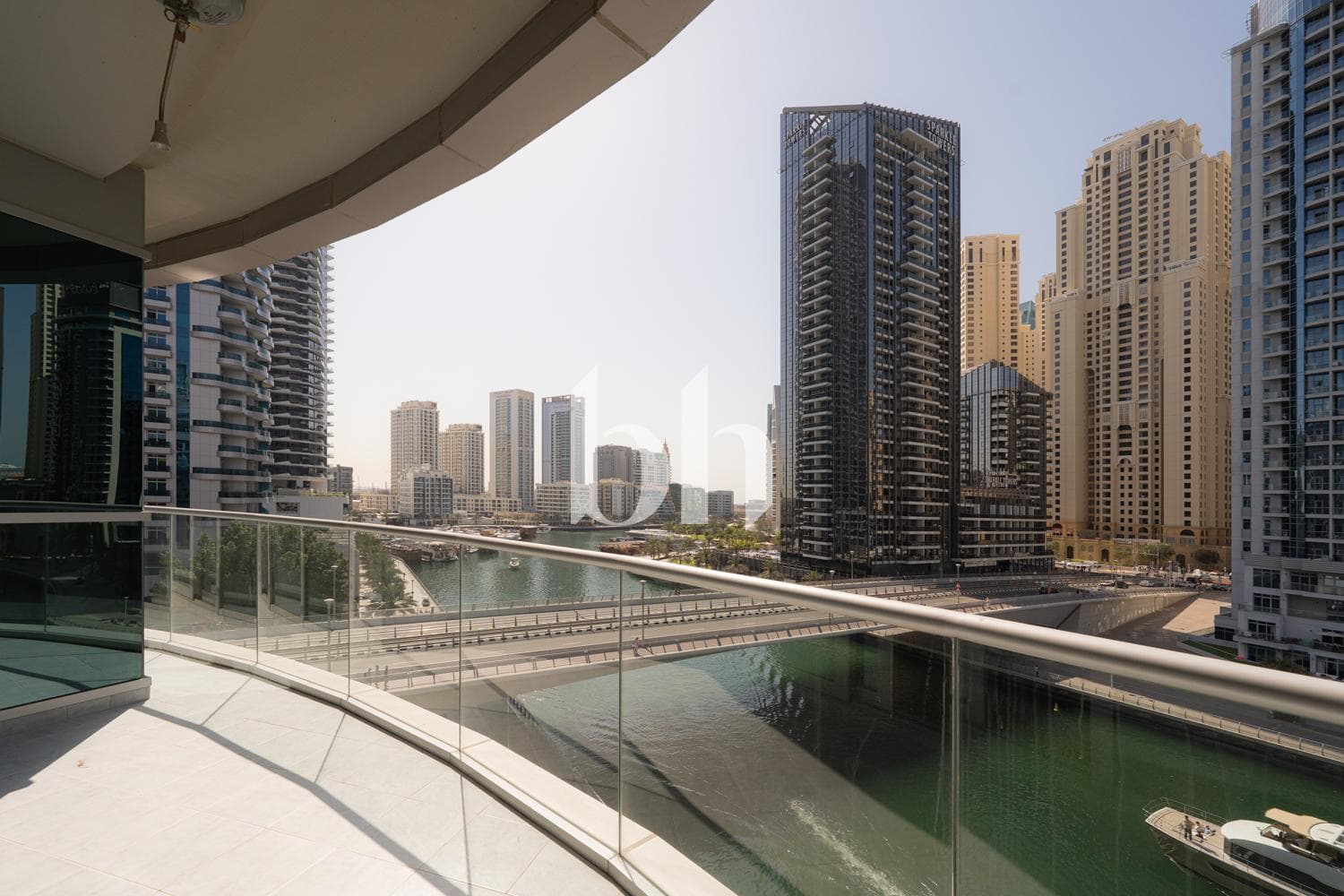 3 Bedrooms Apartment in The Waves Tower B - photo 1