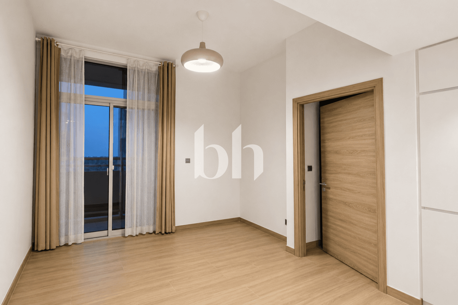 1 Bedroom Apartment in Studio One