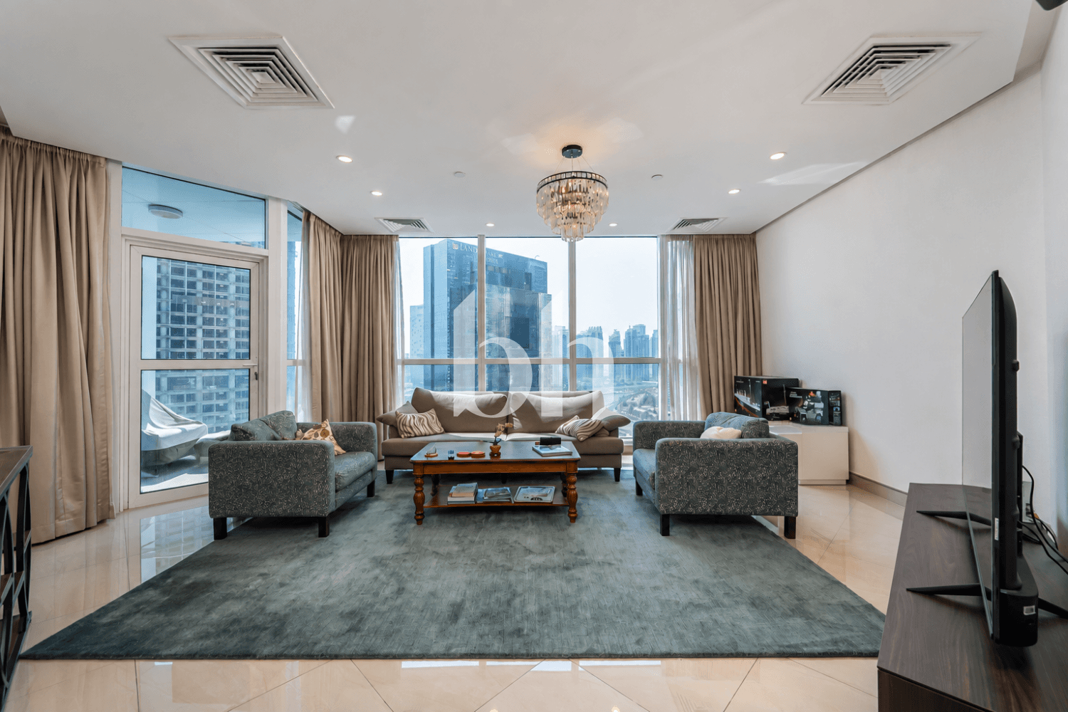 3 Bedroom Apartment in 23 Marina