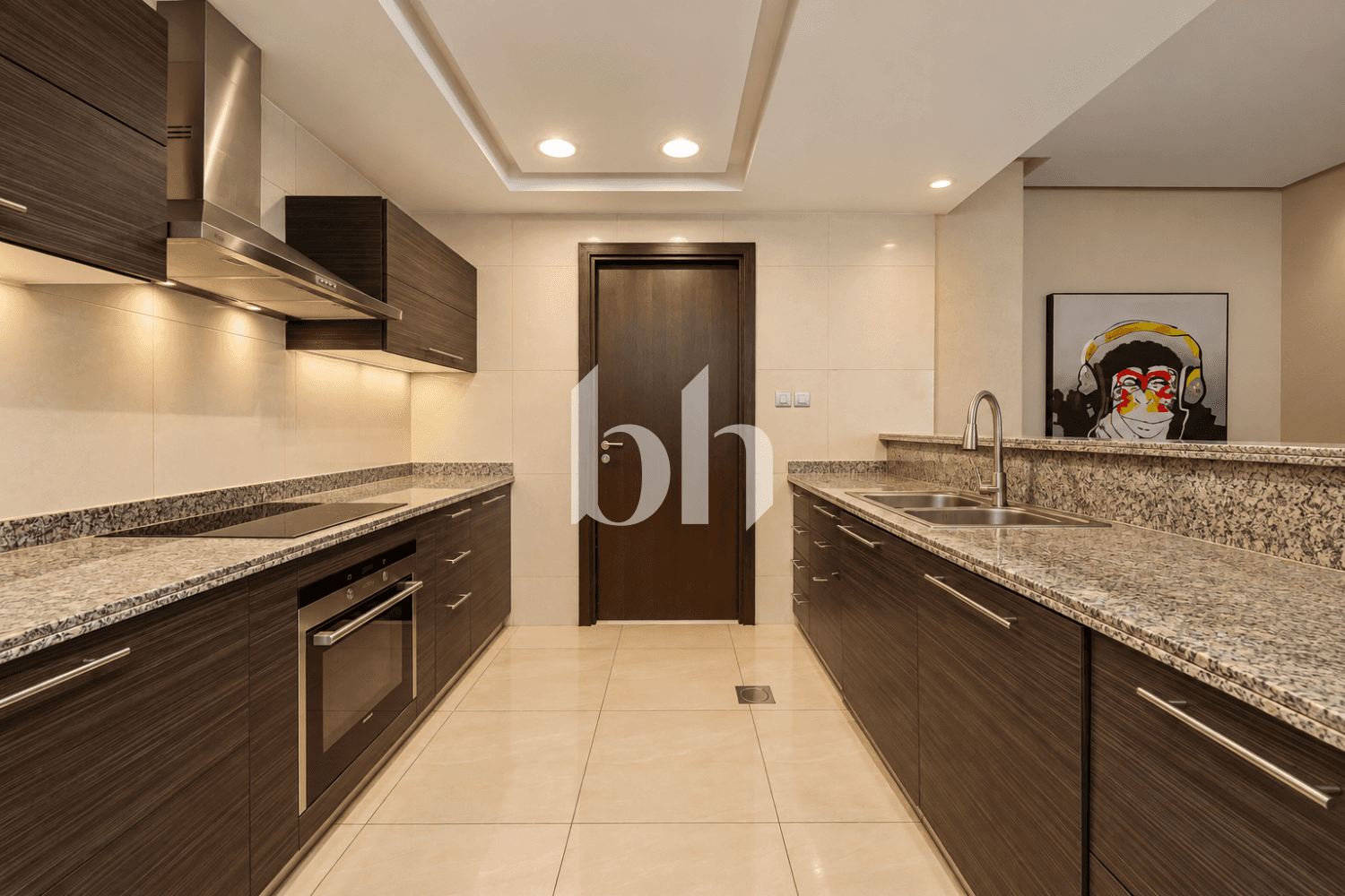 3 Bedroom Apartment in 23 Marina - photo 2