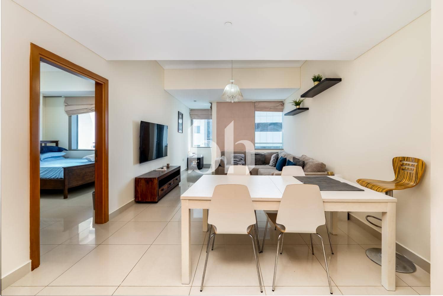 2 Bedroom Apartment in Ocean Heights - photo 2