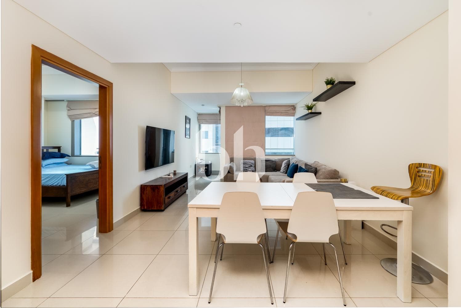 2 Bedroom Apartment in Ocean Heights - photo 2