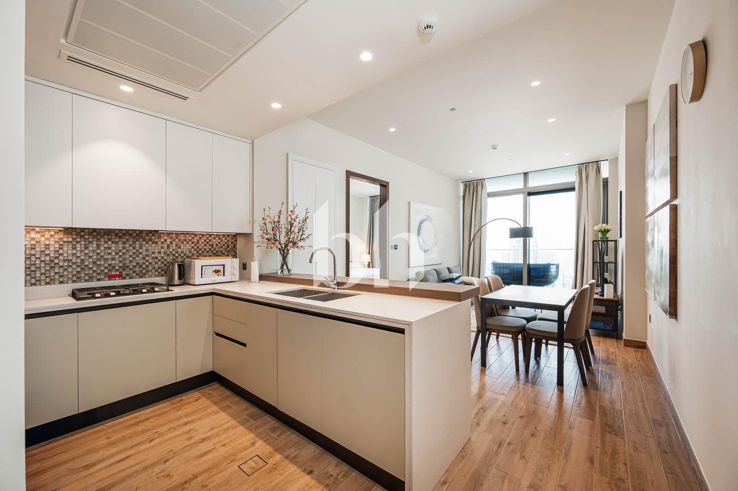 1 Bedroom Apartment in Jumeirah Living Marina Gate