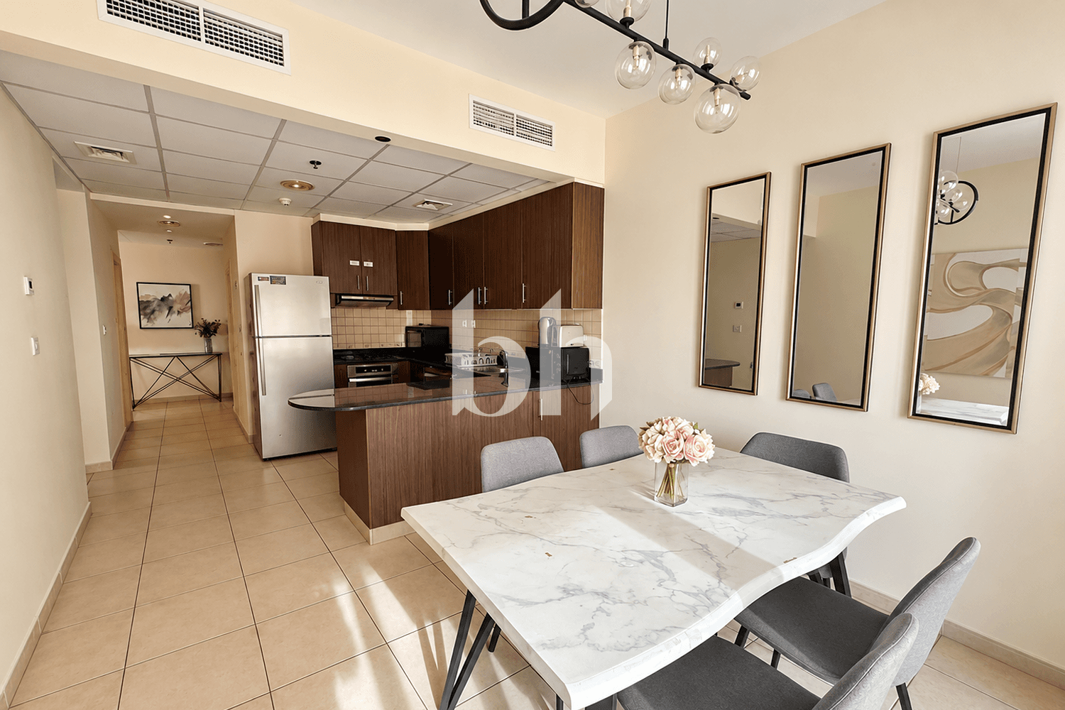 2 Bedroom Apartment in Elite Residence - photo 2