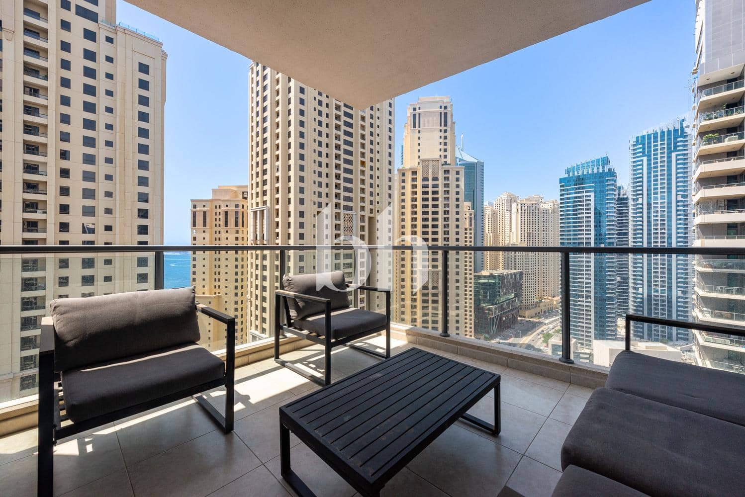 2 Bedroom Apartment in Al Sahab 2 - photo 1