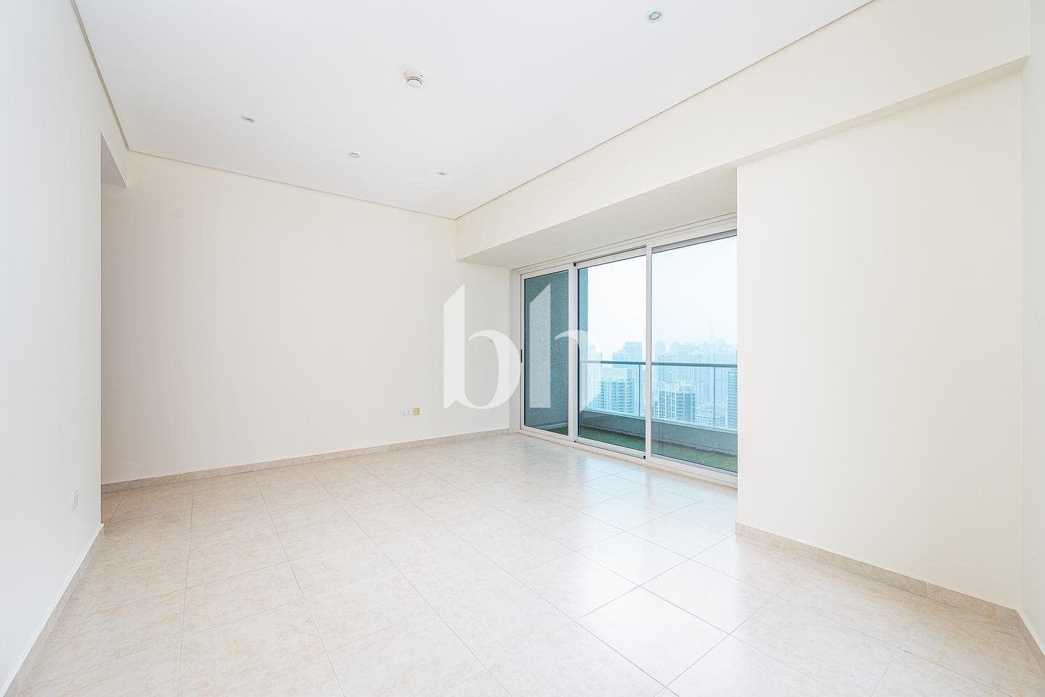 3 Bedroom Apartment in Marina Heights