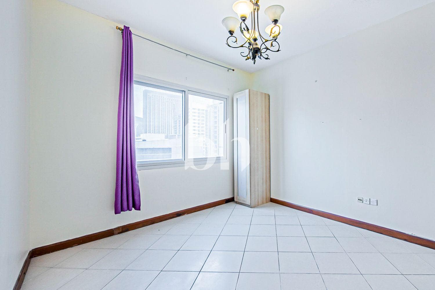Studio Apartment in Marina Diamond 1 - photo 1