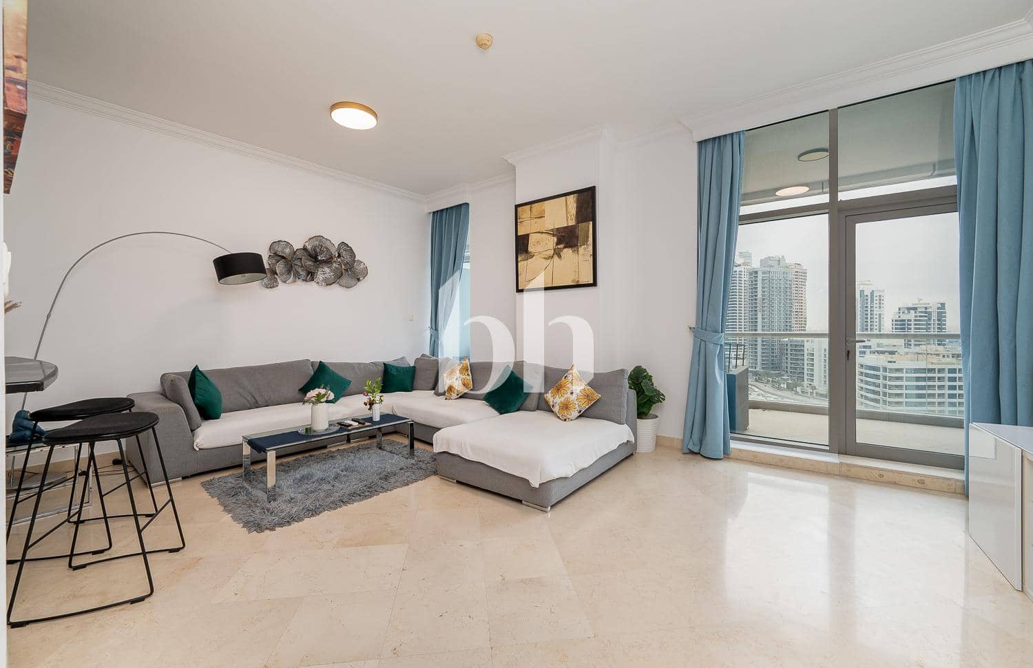 2 Bedroom Apartment in Dorra Bay