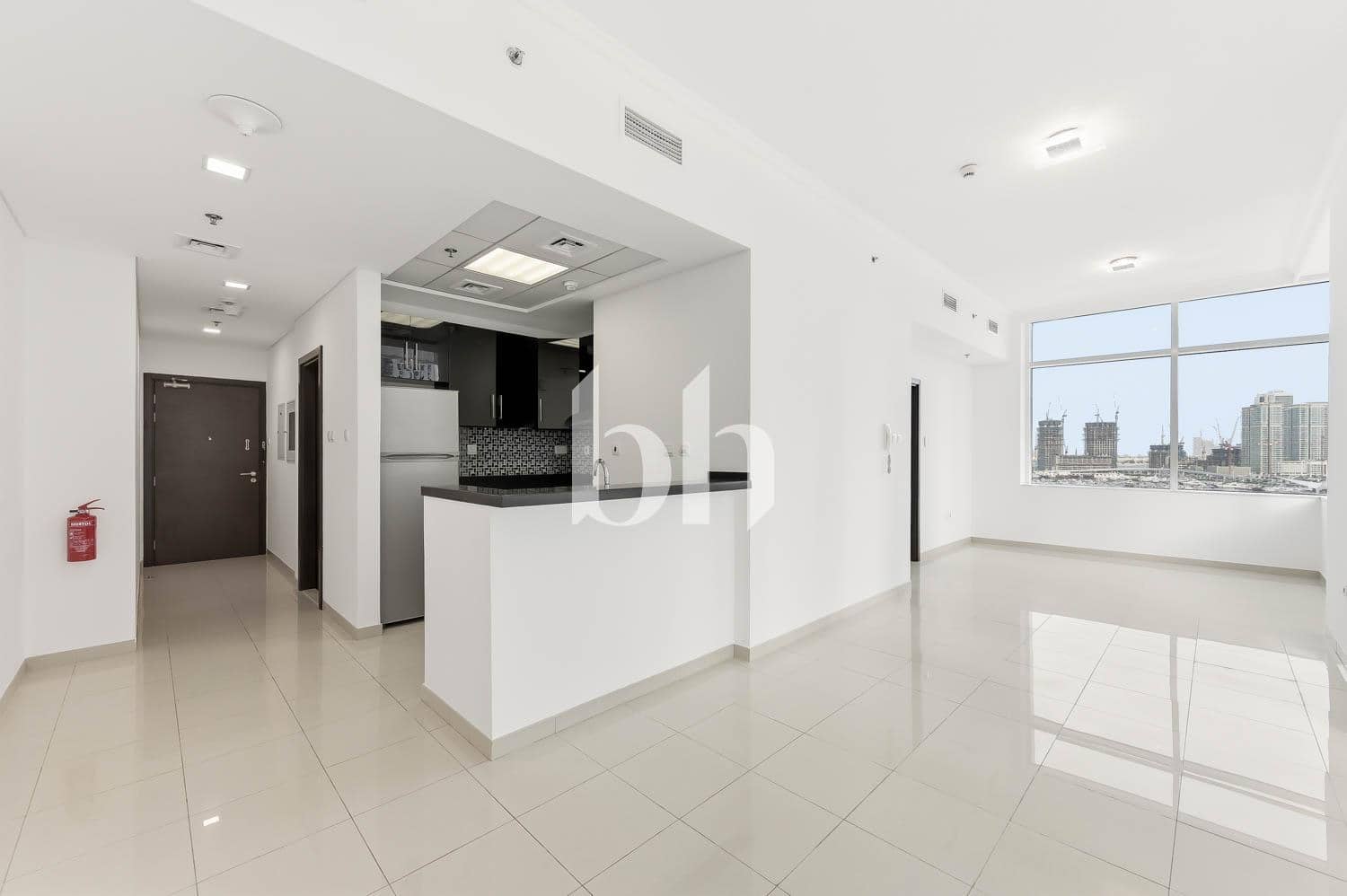 1 Bedroom Apartment in Botanica Tower - photo 2